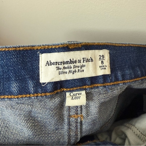 A+F Curve Love Ankle Straight Ultra High Rise Medium Wash Jeans - Picture 5 of 8